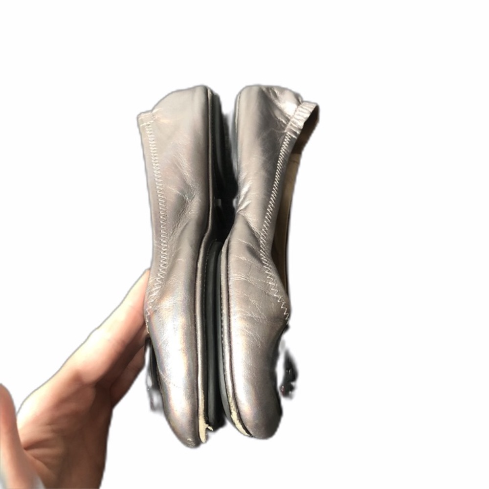 TORY BURCH Reva silver leather ballet flats - Picture 4 of 9